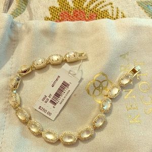 Kendra Scott bracelet